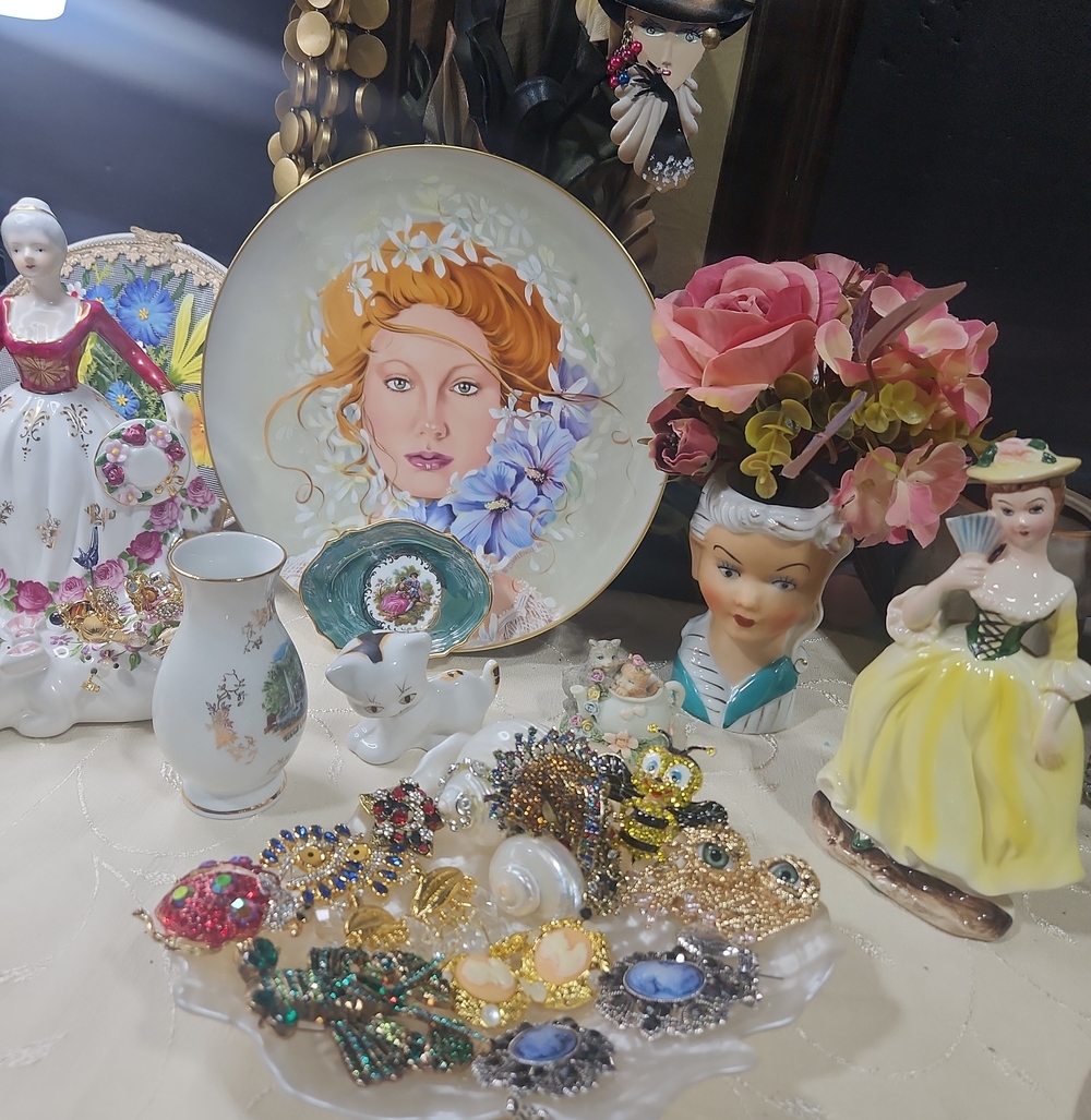 💎 BROOCHES SHOW & LIVE SILENT AUCTION 💎